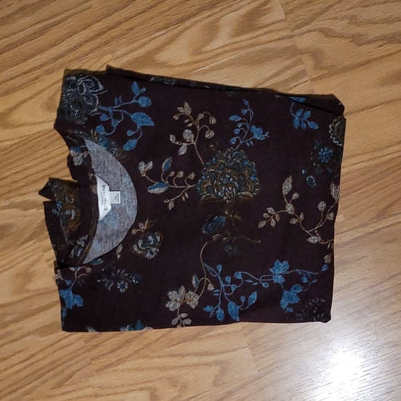 Top - Picture 5 of 7